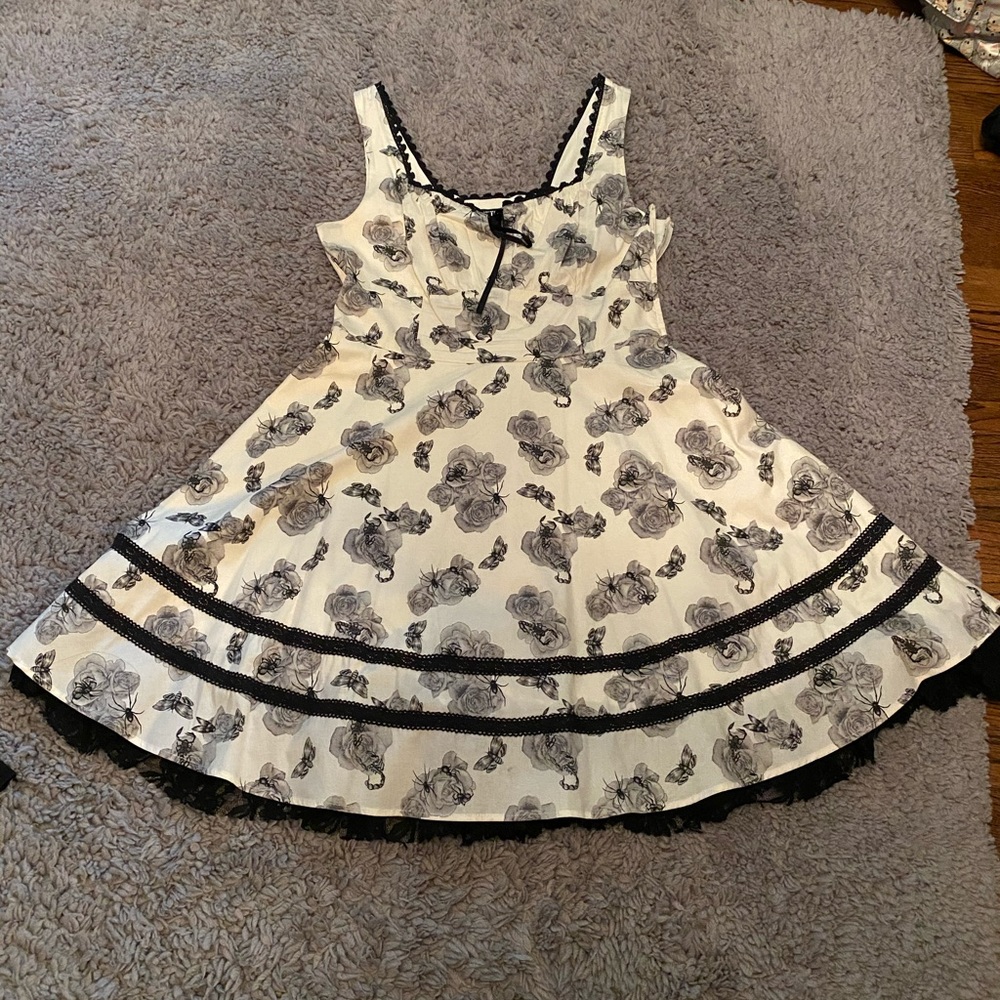 Hot topic spider dress